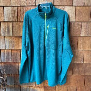 Like New Patagonia Borealis Green R1 Pullover in Men's XXL